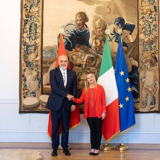 Vizita në Romë, Kryeministri Edi Rama ndan pamje nga takimi me Giorgia Melonin