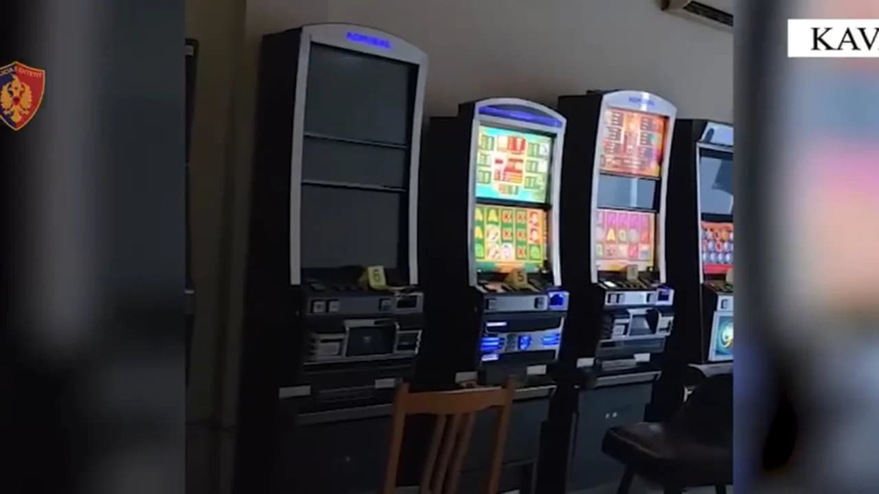 Zbulohen dy ambiente të përshtatura për lojëra fati, shpallen në kërkim dy persona në Kavajë