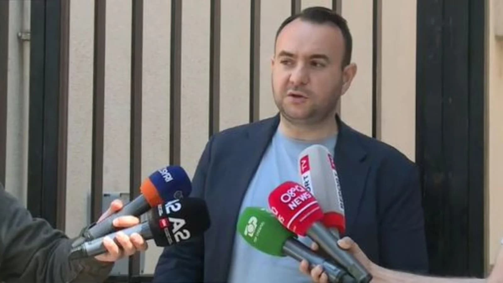 “Policëve t’u bëhet testi i drogës”/ Balliu flet nga paraburgimi te “Mine Peza”: Jemi goditur me shkopa gome dhe spraj kundër arinjve