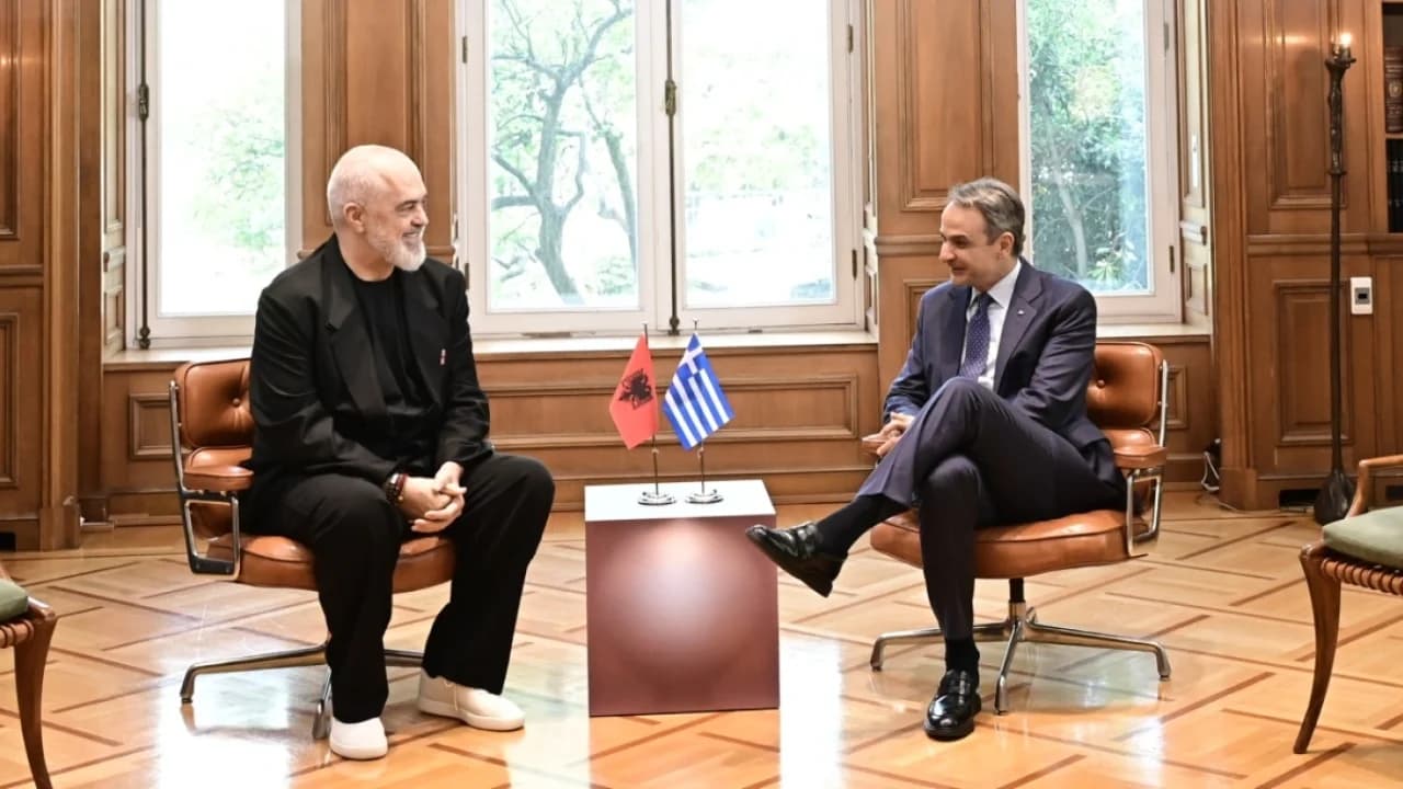 Takimi i Ramës me Mitsotakis, zbardhen diskutimet, kryeministri grek: Kemi një mundësi të rëndësishme për të zgjidhur çështjet e pazgjidhura