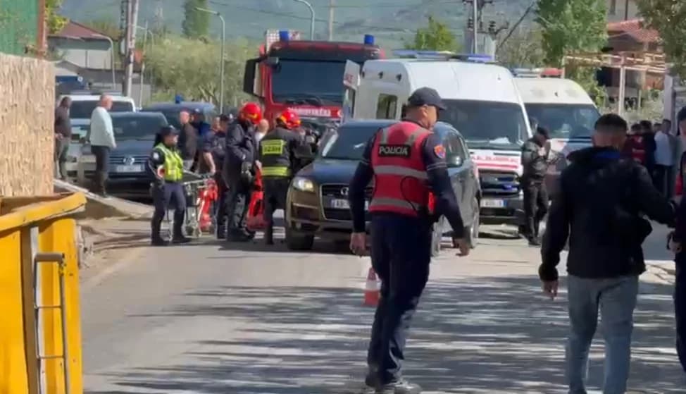 Atentati i dyfishtë në Balldre të Lezhës, viktimat burrë e grua, trupat ende në makinë