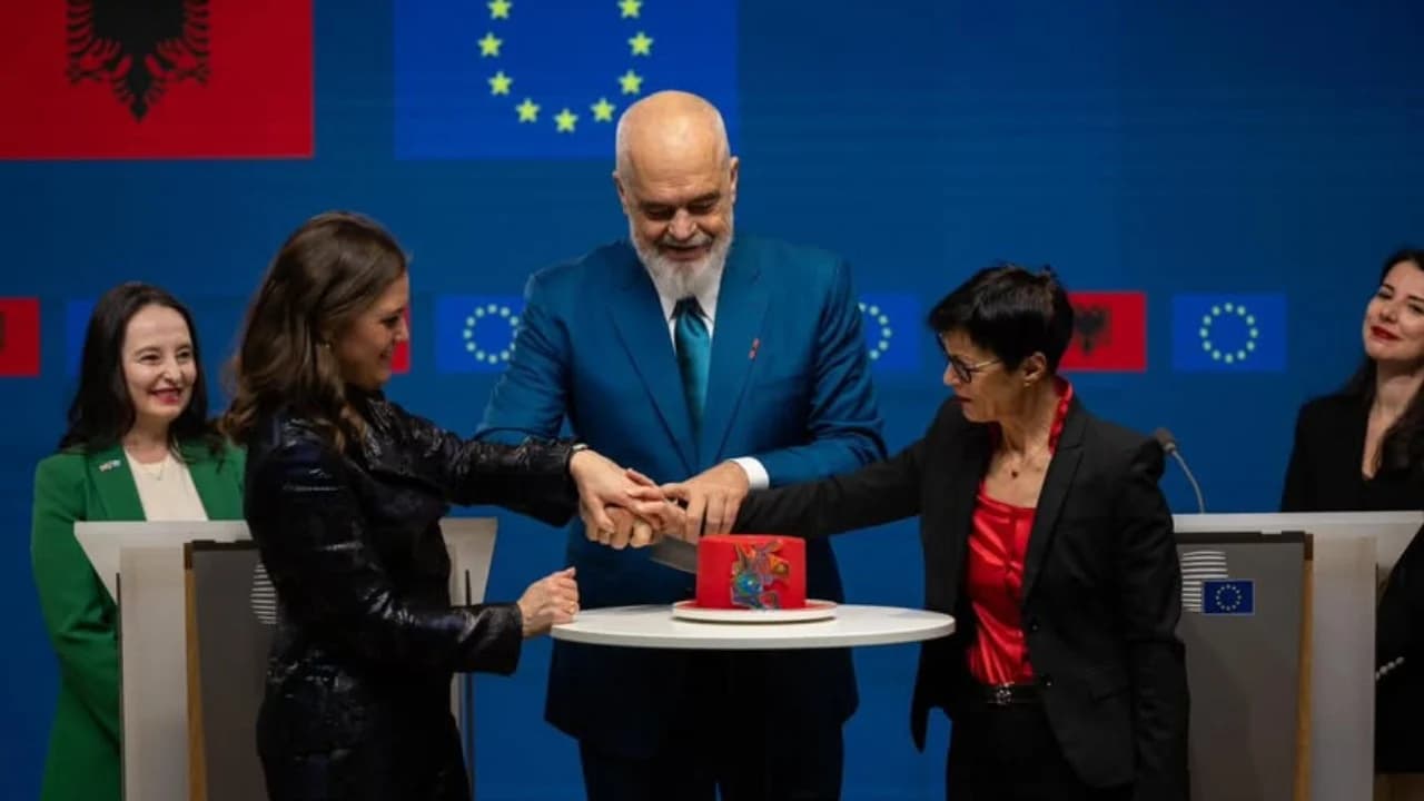 Rama uron Ditën e Europës: Shqipëria më afër se kurrë familjes europiane