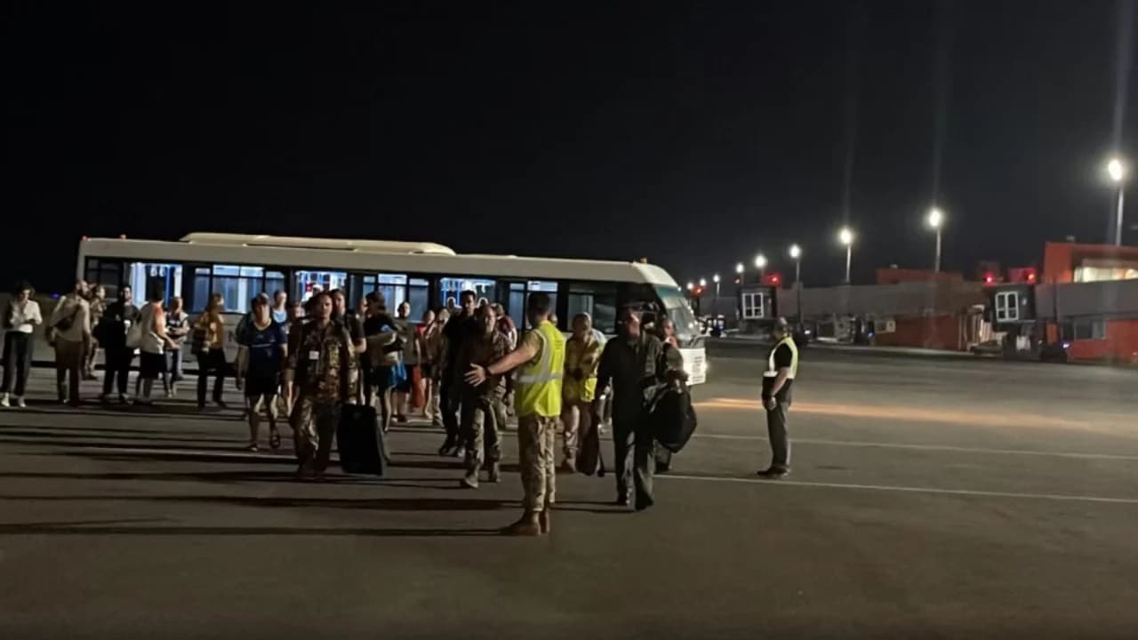 Sulmohet aeroporti i Niamey-t në Nigeri, 13 të vdekur, mes tyre 11 ushtarë dhe 2 civilëNgërç në negociatat SHBA-Iran, sulmet izraelite në Liban shtyjnë bisedimet