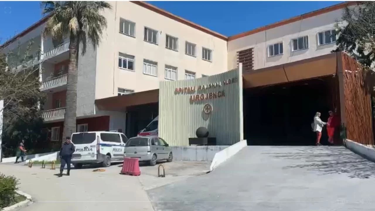 Plagosje me thikë në Vlorë/ Një person transportohet me urgjencë në spital, policia nis hetimet
