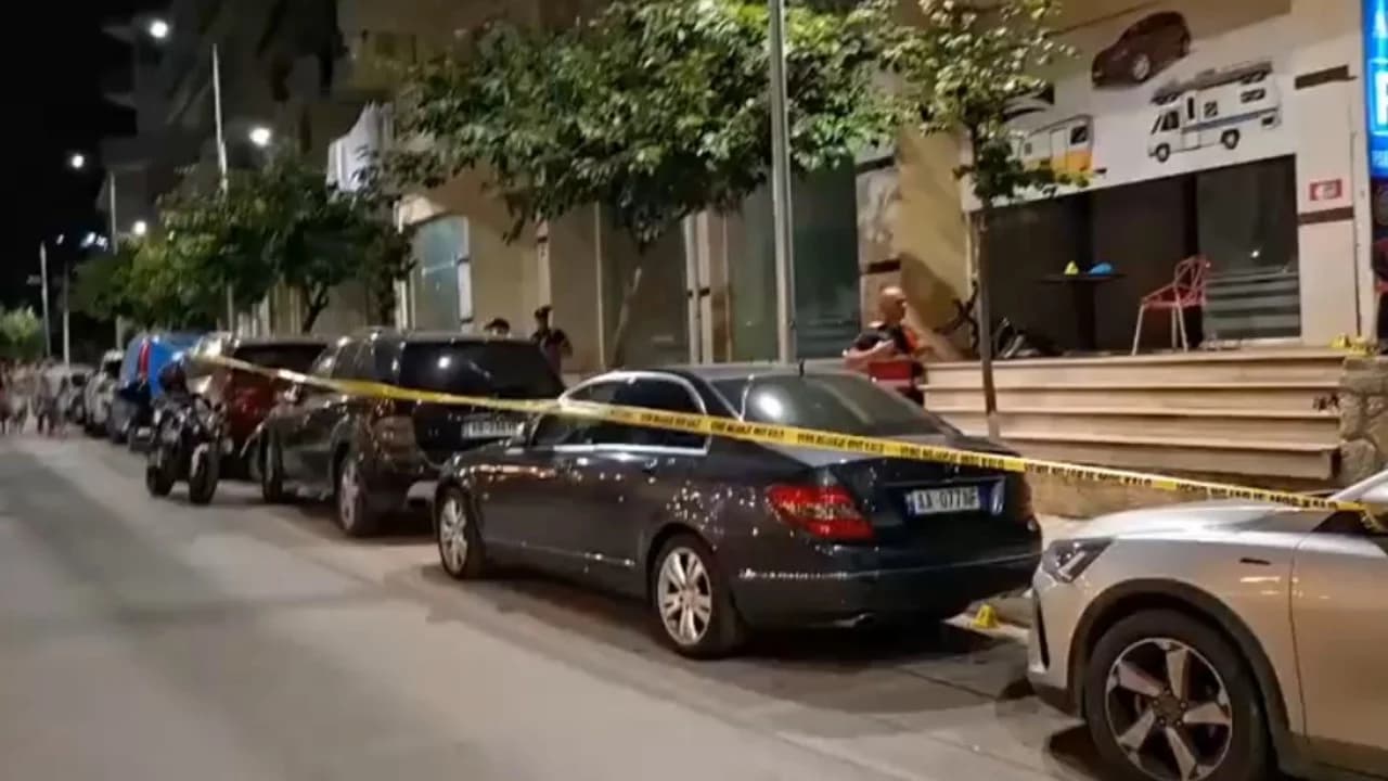 Itinerari i autorëve të plagosjes së 50-vjeçarit në Sarandë, u larguan dhe humbën gjurmët/ Policia nis kërkimet, i plagosuri transportohet drejt Janinës