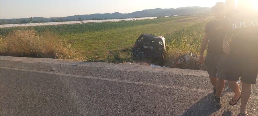 Aksident tragjik në Cërrik/ Automjetet përplasen ‘kokë më kokë’, dy persona humbin jetën në vendngjarje