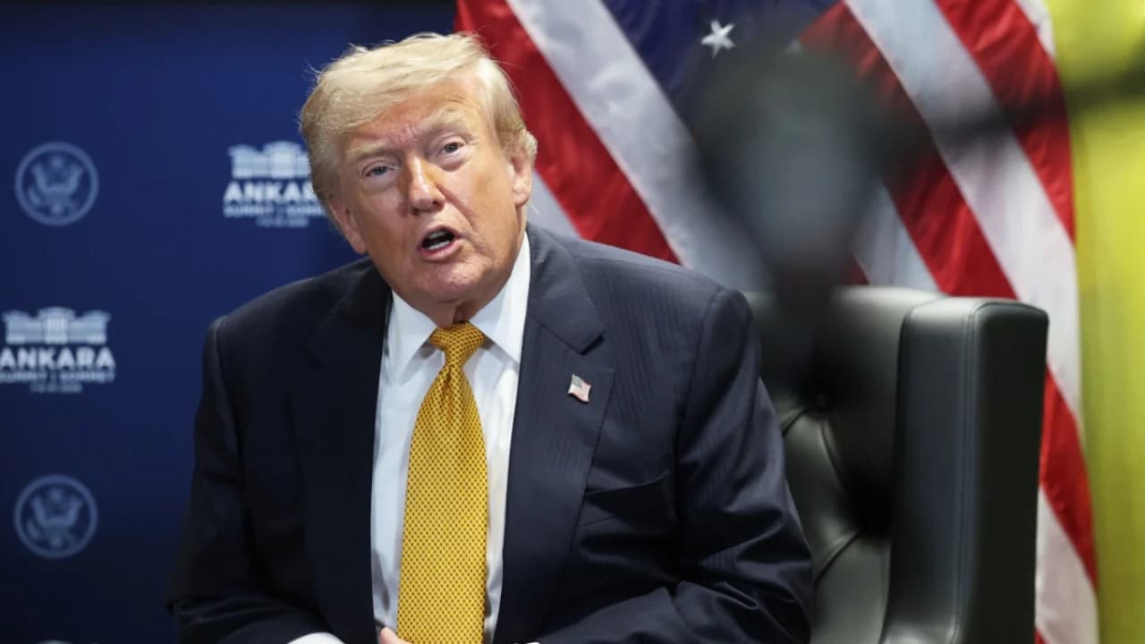 “Ata sulmuan të parët, ishte një gabim i madh”/ Trump nga Zyra Ovale: E kemi dobësuar ushtarakisht Iranin, ideja e tarifës në Hormuz…