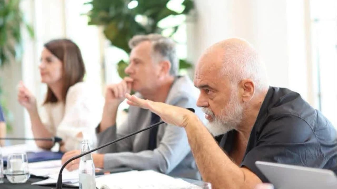 “Prania Besnike”, zbardhet mbledhja e djeshme/ Qindra ankesa dhe dëgjesa në të gjithë vendin, Rama: Nuk është ideja thjesht që të marrim e të çojmë halle