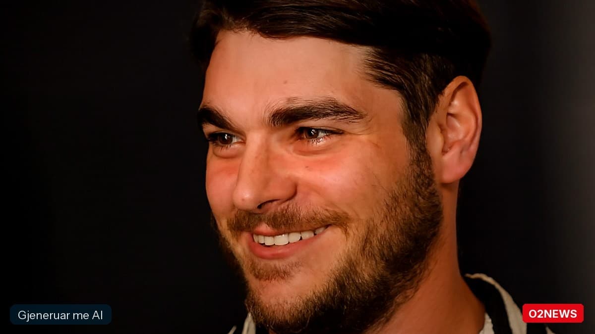 RJ Mitte i “Breaking Bad” ndahet nga jeta në Teksas, 34 vjeç