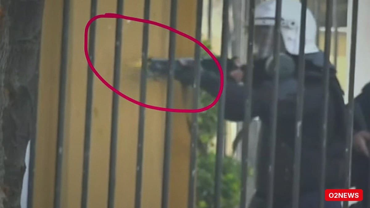 Pamje tregojnë përdorim të plumbave gome në Tiranë; dy gazetarë të lënduar gjatë protestave