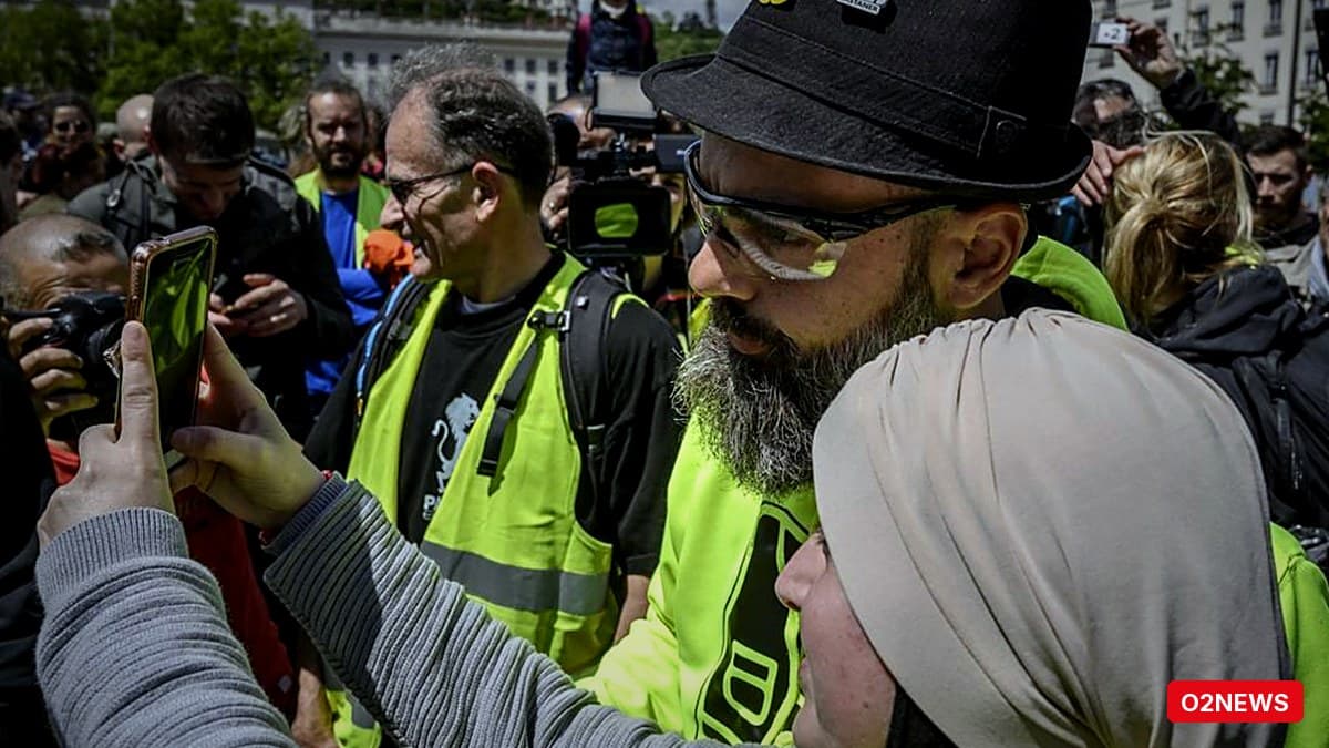 Protesta mbarëkombëtare në Francë: sindikatat dhe “Jelekverdhët” bashkohen me studentët; përplasje në Lyon