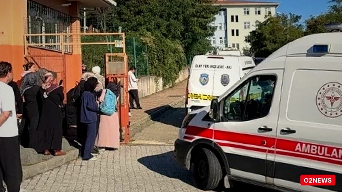 Sulm me thikë në shkollë të mesme në Stamboll: 7 të plagosur, tre në gjendje të rëndë