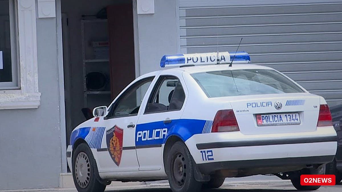 Tiranë: Tre të arrestuar për shitje droge pranë shkollave