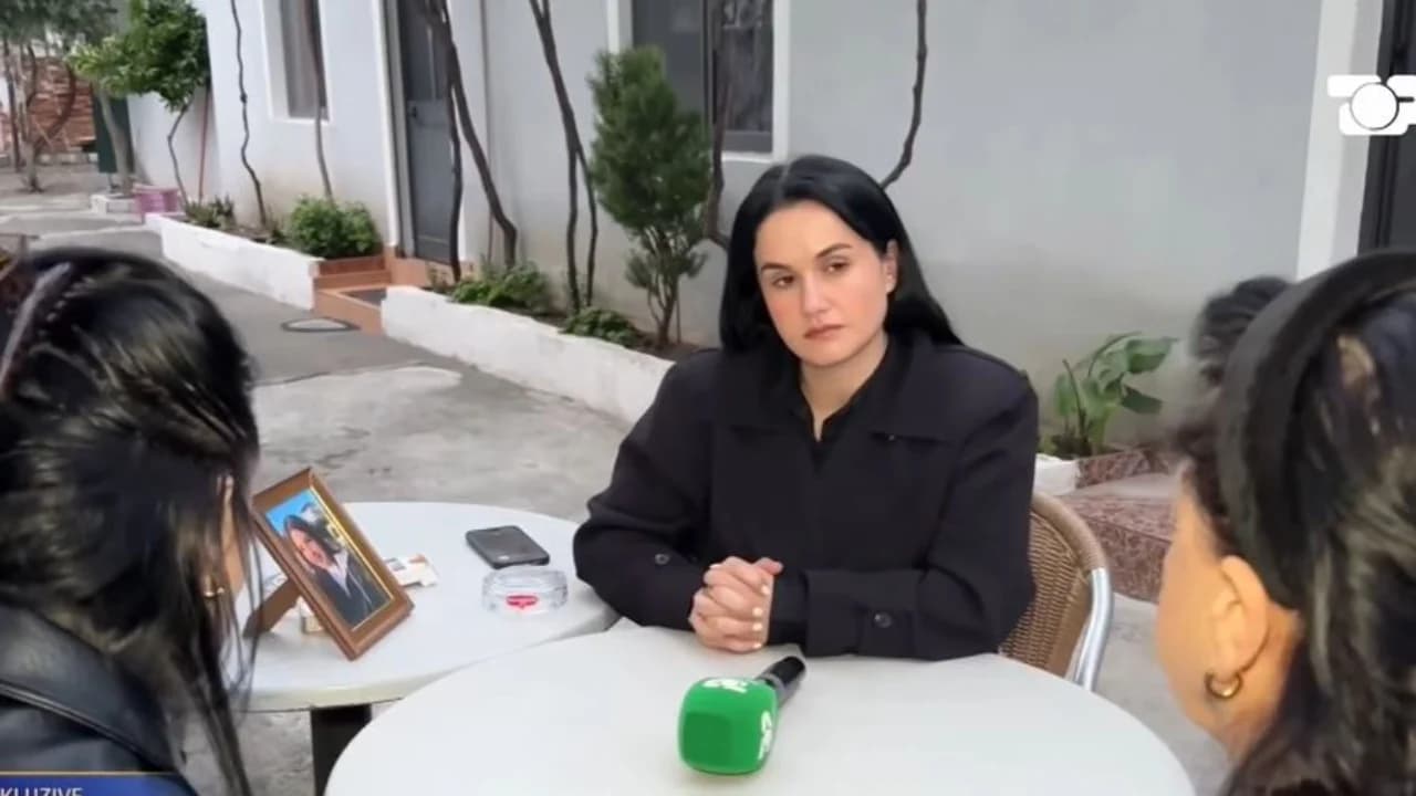 “Ma vranë vajzën”, prindërit e Xhuana Nikollajt: Shoqja e saj i di të gjitha, të flasë