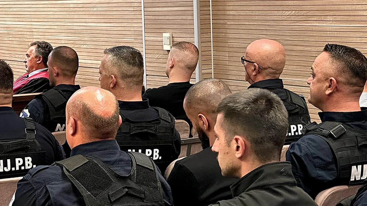 Gjyqi për vrasjen e Liridona Ademajt, fjalët rrëqethëse të vëllait të saj në sallë: Edhe fëmijët do kërkojnë drejtësi për nënën e tyre