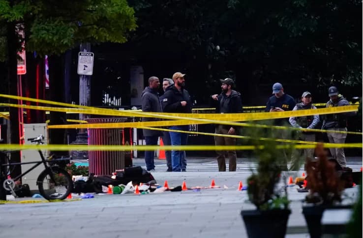 Shërbimi Sekret vret një person pranë Shtëpisë së Bardhë, i dyshuari hapi zjarr ndaj oficerëve. Trump ndodhej në zyrë gjatë incidentit