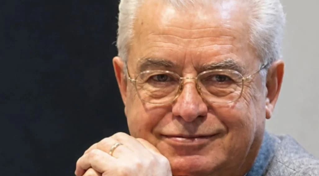 “Mirënjohje që pata fatin ta kem baba”, reagon djali i Servet Pëllumbit: Largimi i tij më lë një boshllëk të pazëvendësueshëm, por vepra dhe shembulli do të jetojnë përherë