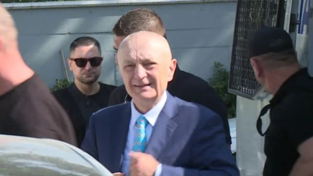 Rinis gjyqi i themelit për ish-presidentin Meta, avokati: Kërkojmë që Rama, Balla dhe Ruçi të thirren si dëshmitarë