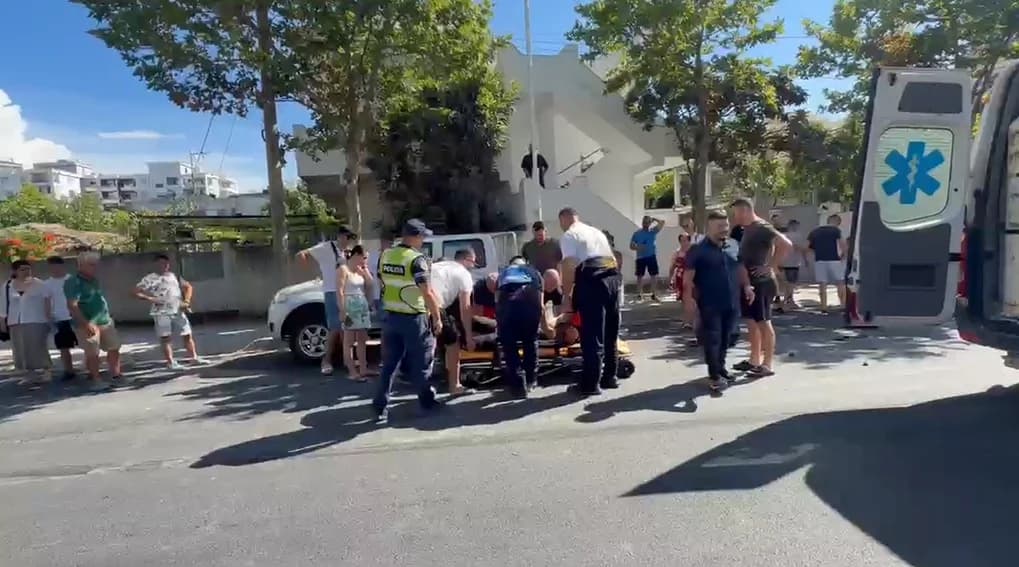 Aksident i rëndë me motor në Vlorë, i plagosuri transportohet me urgjencë në spital