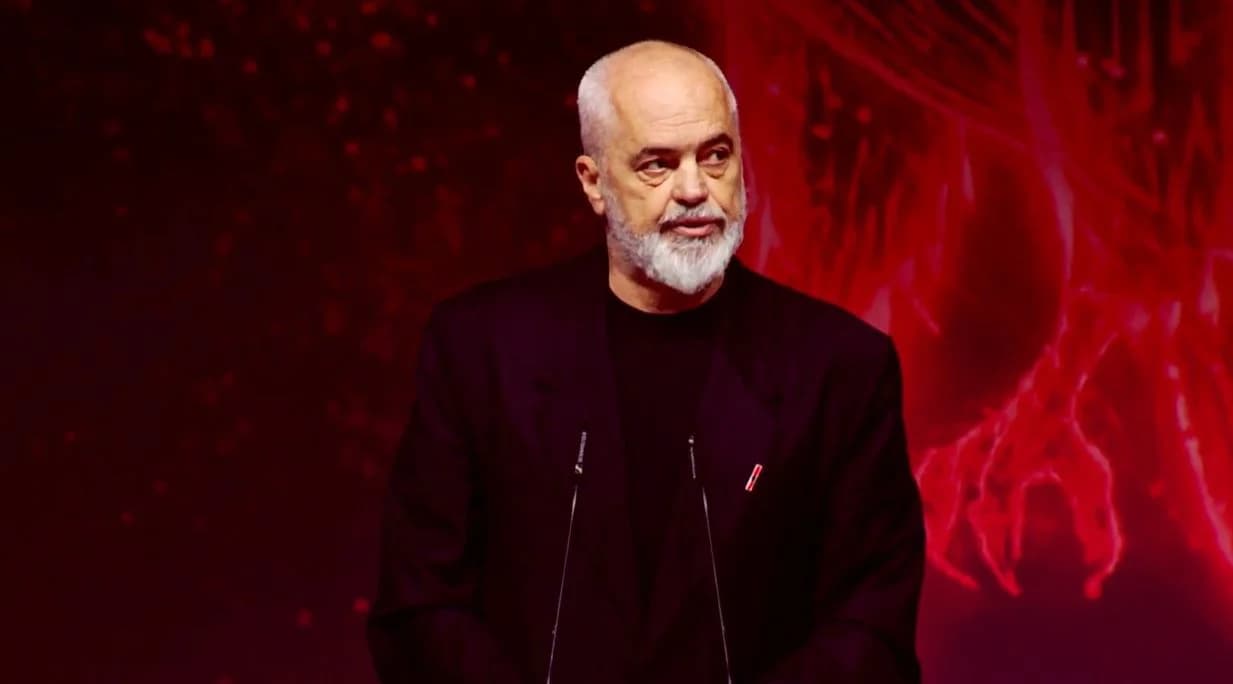 “Sponsorët e protestës po harxhojnë shumë para për t’i bërë dëm vendit”, Rama: Sa për mua dhe PS-në, le të vazhdojnë të paguajnë naftë e qeleshe deri në maj 2029