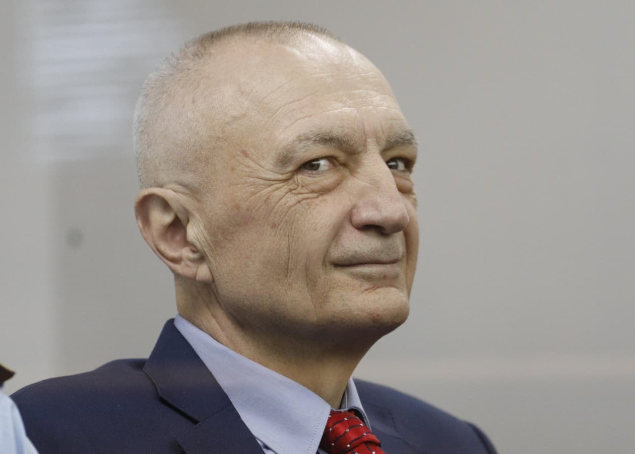 Gjyqi i themelit, zbardhen diskutimet/ Meta për CEZ-DIA: Gënjeshtrat e Dritan Priftit janë ende mes nesh. Gjykata paralajmëron Kryemadhin: Do ju nxjerrim nga salla
