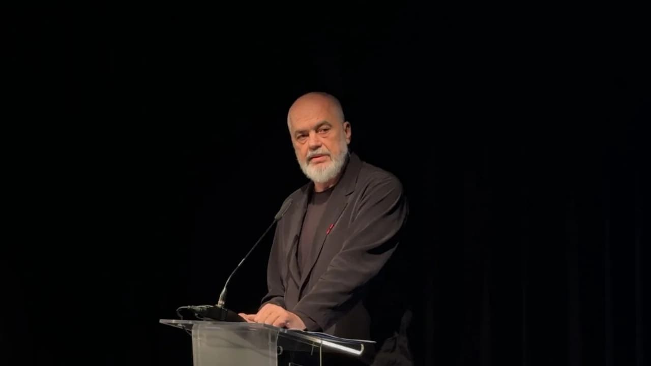“Protesta, luftë mes Shqipërisë në BE dhe korbave e sorrave”, Rama: Lëpijnë e helmojnë çdo qytetar të ndershëm që një hall i sinqertë i shtyu drejt Bulevardit