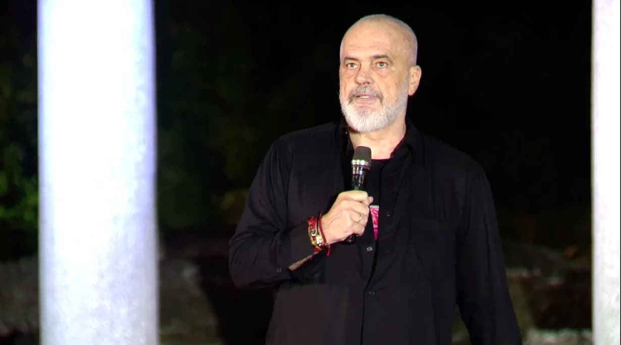 “Kush janë këta që thonë se Shqipëria është e jona, dëgjo popullin dhe ik”, Rama i përgjigjet protestuesve: Minimumi duhet të ulesh dhe të kërkosh transparencë