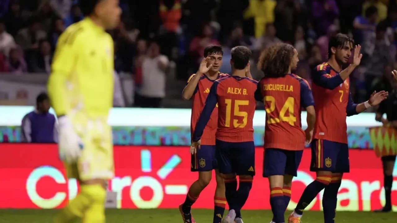 Spanja shkëlqen para startit të Botërorit, “La Roja” mund me tre gola Perunë në miqësoren e fundit