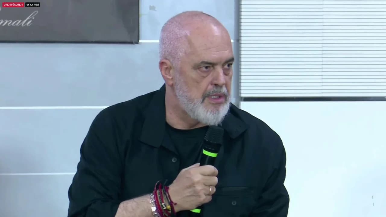 “Mbylle atë radio se me çmende”, Rama batuta me banorin e Zvërnecit: Dëgjon lajmet aty, ça është ajo