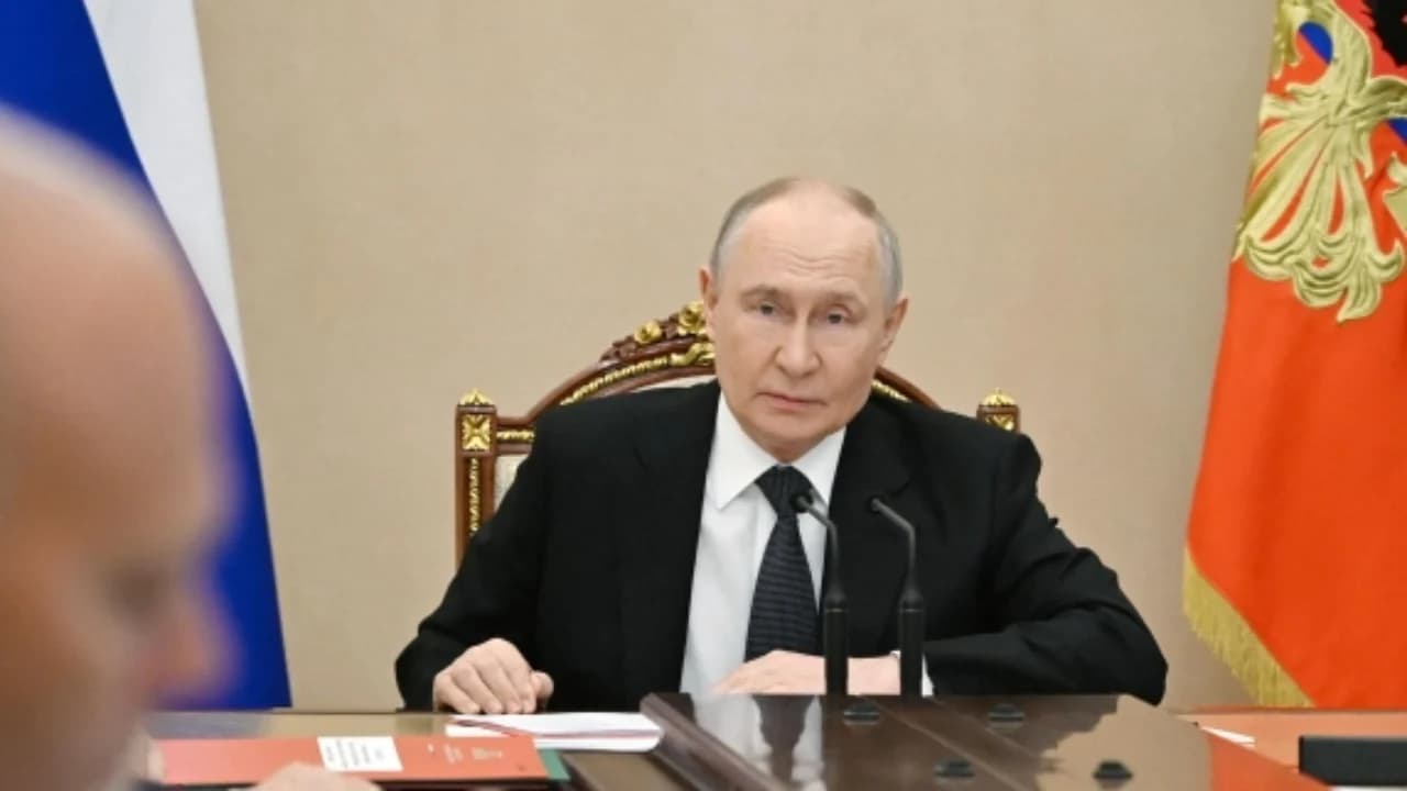 “Ukraina do humbë territore”/ Presidenti i Rusisë tenton përçarjen: U takojnë Rumanisë, Hungarisë e Polonisë