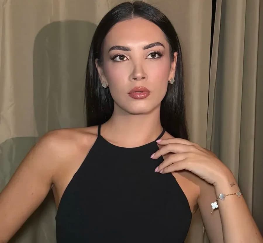 “Kur t’ju vënë këmbën në fyt, mos bëni zë”, Enxhi Nasufi reagon ashpër për koncertin e Kanye West