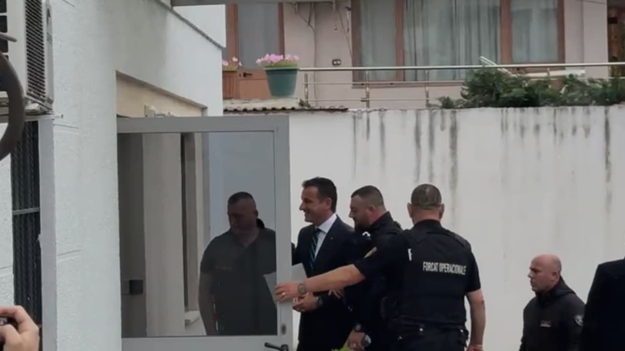 Ilir Panda dorëhiqet nga gjyqi ndaj kryebashkiakut Veliaj, caktohet gjyqtari i ri i çështjes