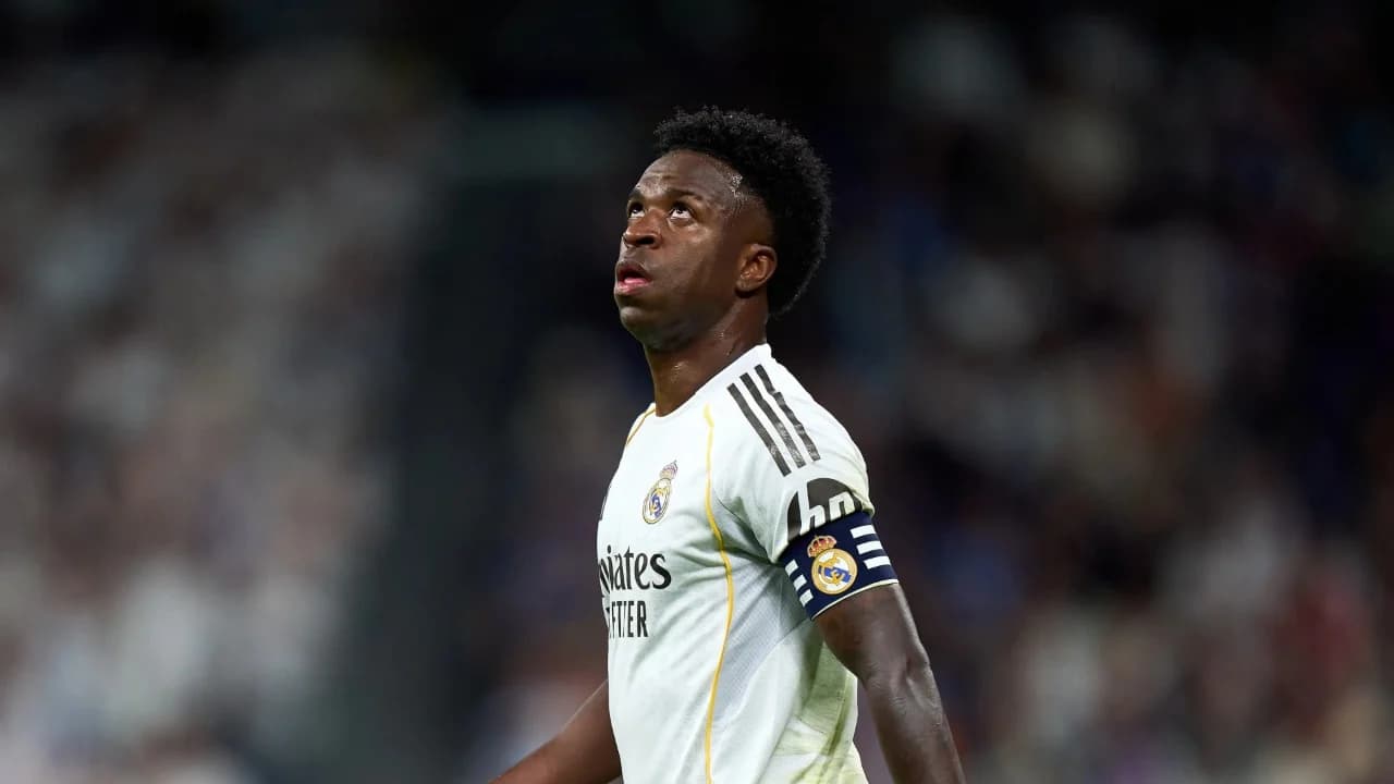 Arsenali gati të bëjë çmenduri për transferimin e Vinicius, por braziliani ka plane të tjera. Nisin negociatat për rinovimin me Real Madridin
