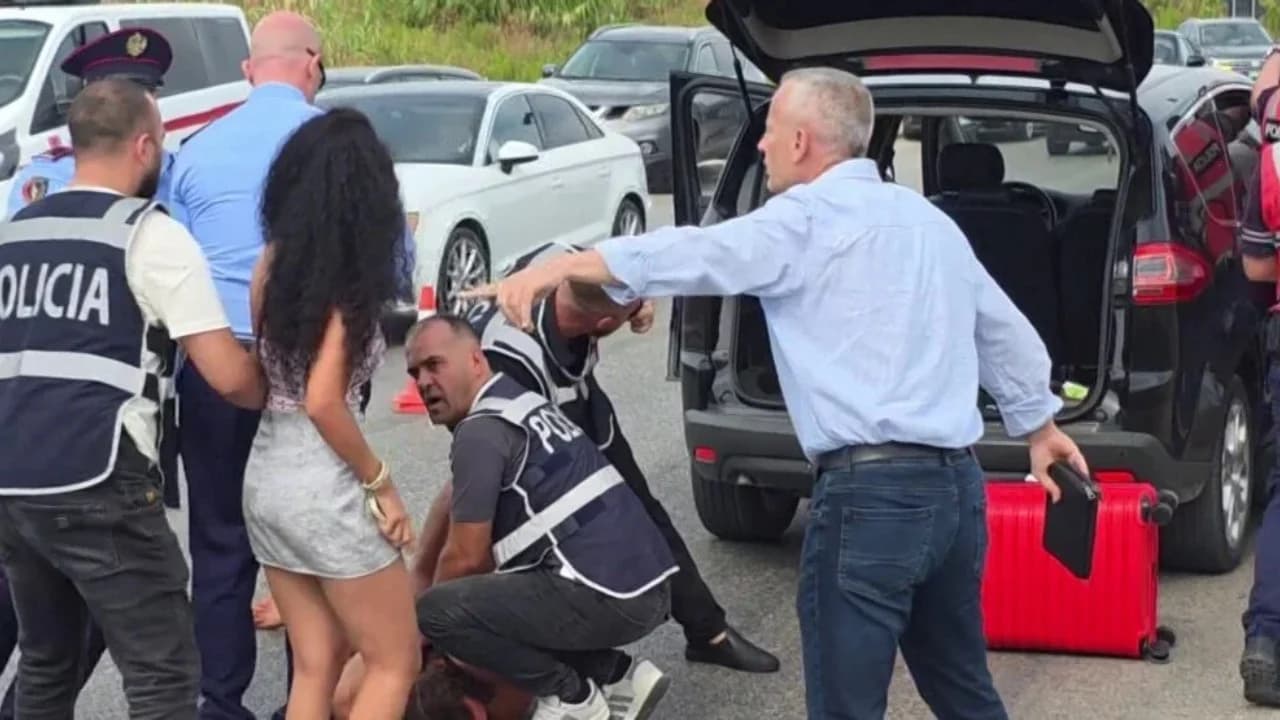 Vrasja në Ksamil/ U la në burg pasi tentoi të largojnë me makinë Vatën drejt Tiranës, shtetasi turk në Gjykatë: Më tha jam rrëzuar me motor, kërkoi…