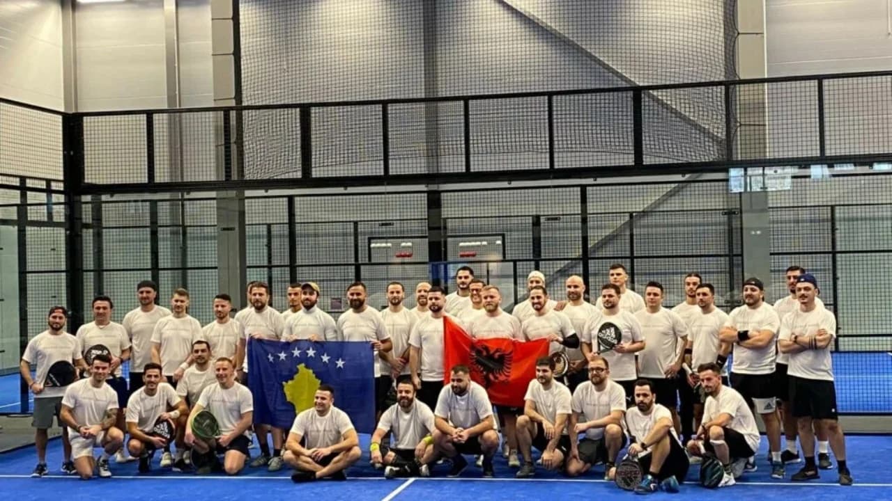 Një gjak, dy ekipe, përballja Shqipëri-Kosovë në Lojërat Mesdhetare, nën tingullin e këngës së Adem Jasharit