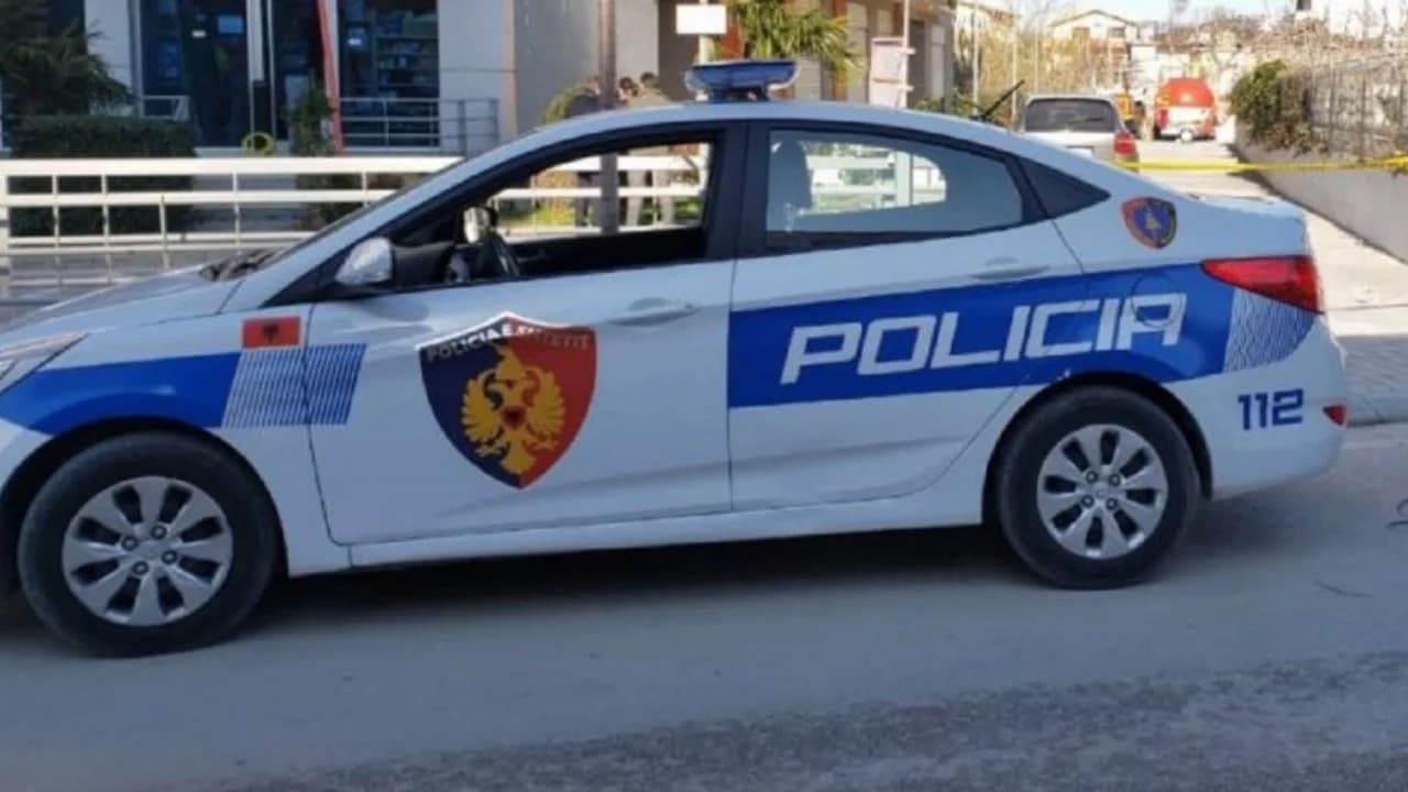 Konflikt mes dy shitësve në Skelë, plagoset me thikë njëri prej tyre
