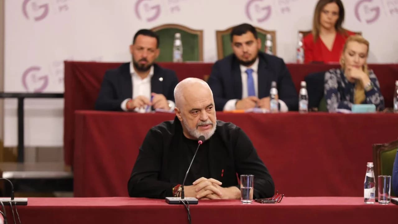 “Rruga jonë është e qartë”/ BE nën presion për anëtarët e rinj, Rama për Financial Times: Shqipëria ndodhet në momentin më të mirë