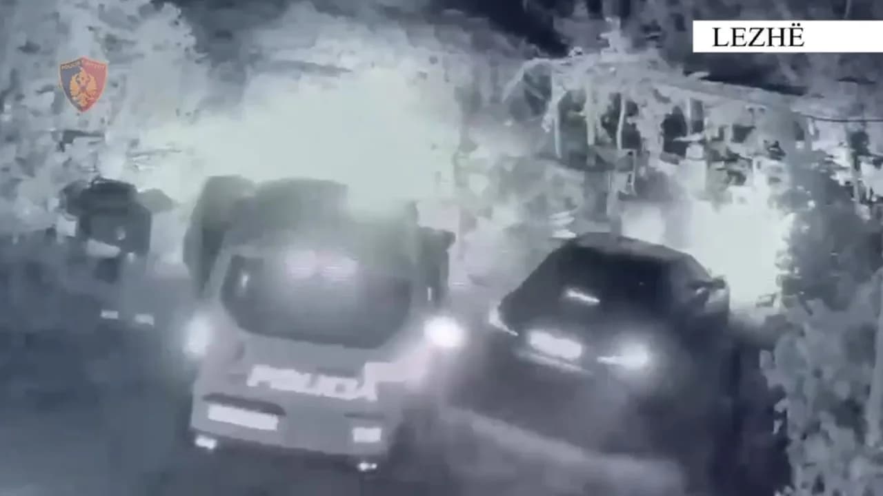 I armatosur dhe me makinë të blinduar, 41-vjeçari sfidon policinë! Ndiqet dhe arrestohet në Lezhë