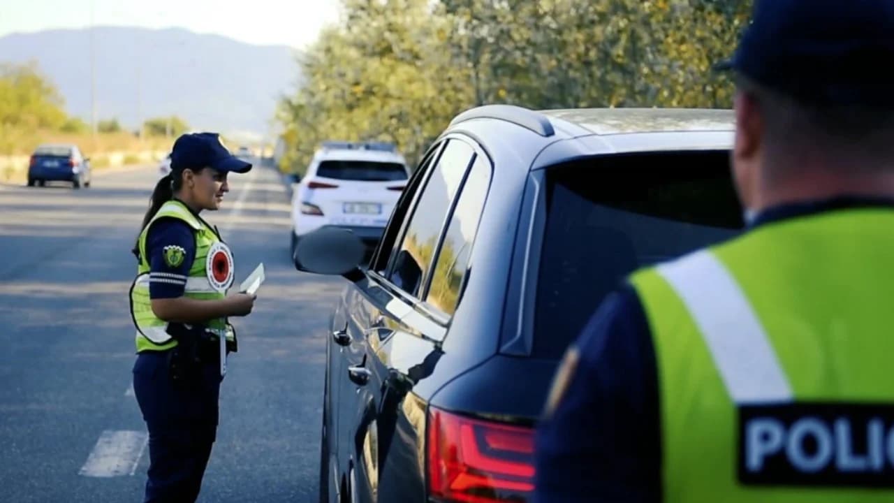 Kodi i ri Rrugor/ Nga heqja përfundimtare e patentës te gjobat 60 mijë lekë, cilat janë rregullat që kanë hyrë në fuqi