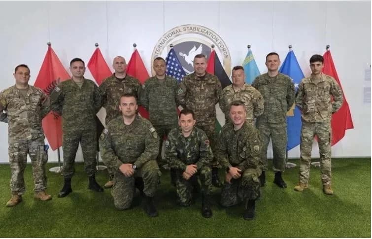 Shqipëria dhe Kosova, të parat që marrin pajisje ushtarake amerikane për misionin në Gaza