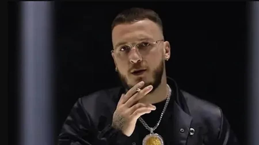 “M’u sha nëna, gruaja dhe vajza”, Mozzik reagon pas komenteve fyese për familjen: Veç pse dola në mbështetje të UÇK