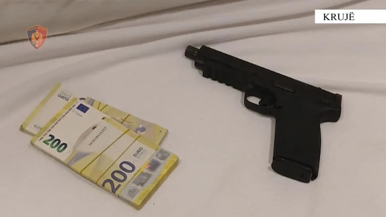 Armë, municion, jelek antiplumb dhe 20 mijë euro në hotel, arrestohet 40-vjeçari me precedent penal në Krujë