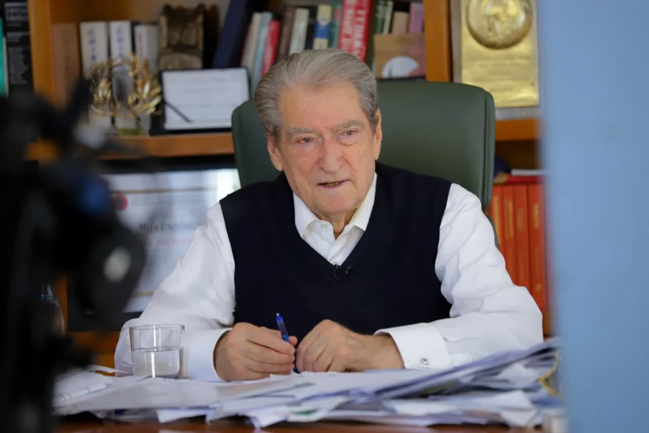 Masa e arrestit ndaj ish-drejtoreshës së SHISH, Berisha: Vlora Hyseni është kthyer për t’u dhënë restin bashkëpunëtorëve të vet që e tradhtuan