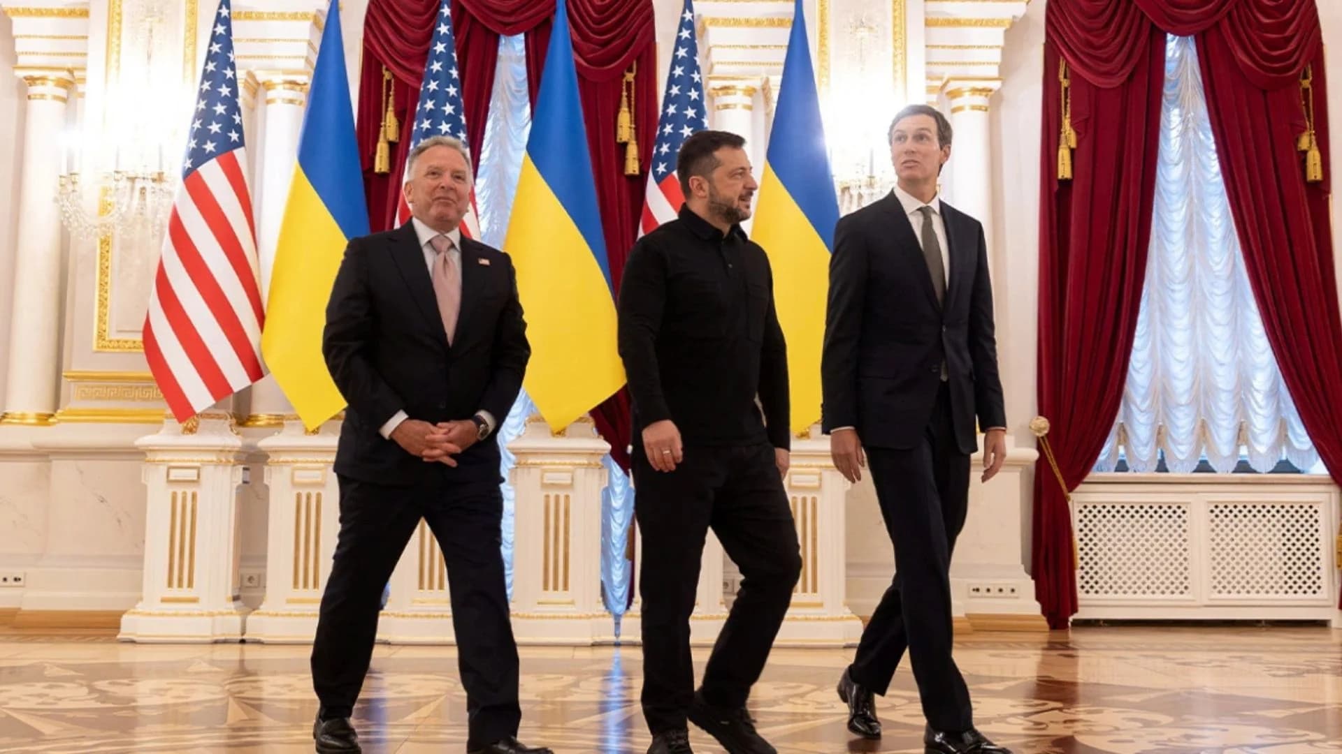 Bisedimet në Kiev/ Zelensky pret që lufta të vijojë edhe gjatë dimrit, Witkoff: Palët duhet të bëjnë kompromise