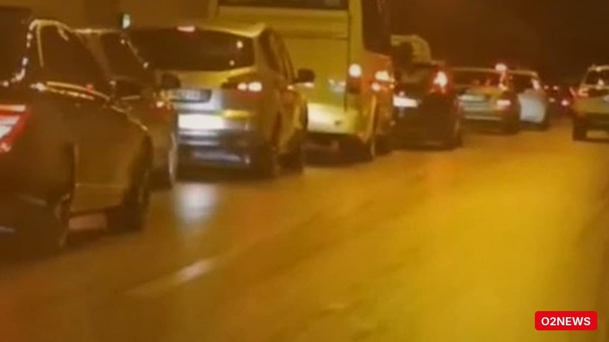Hyrja e tunelit Tiranë–Elbasan bllokohet përkohësisht pas një aksidenti