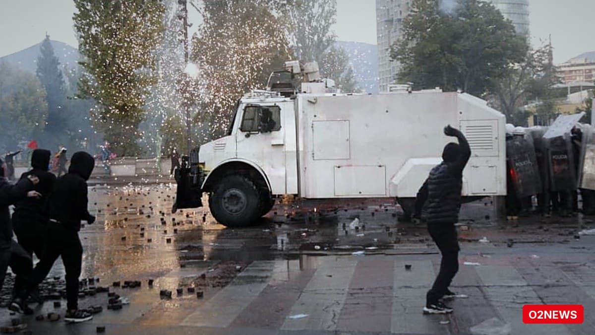 MPB u bën thirrje prindërve: Mos përfshini të miturit në protesta të dhunshme