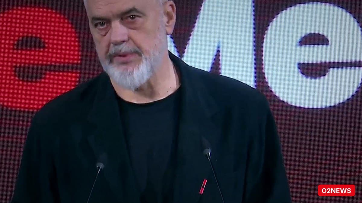 Rama prezanton “Shkallën e Meritës” për administratën: synim rritja e profesionalizmit